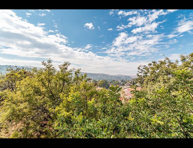 2 BEDROOM PENTHOUSE SOLD IN GLENVISTA